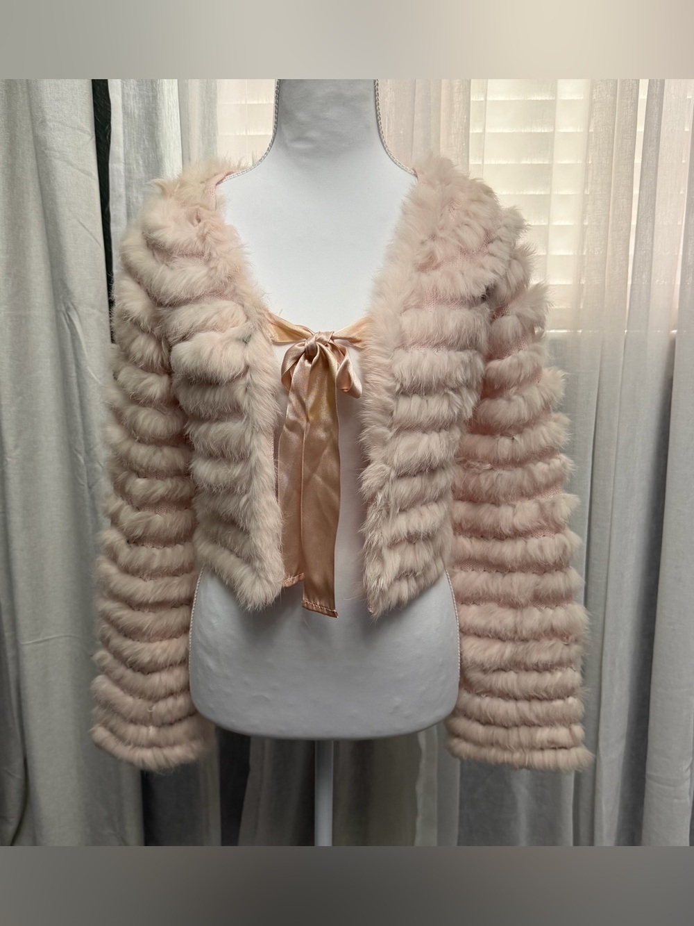 Vintage Womens 100% Real Rabbit Fur cardigan Bolero Cape Pink/Blush